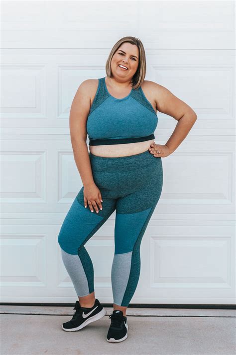 curves workout clothing